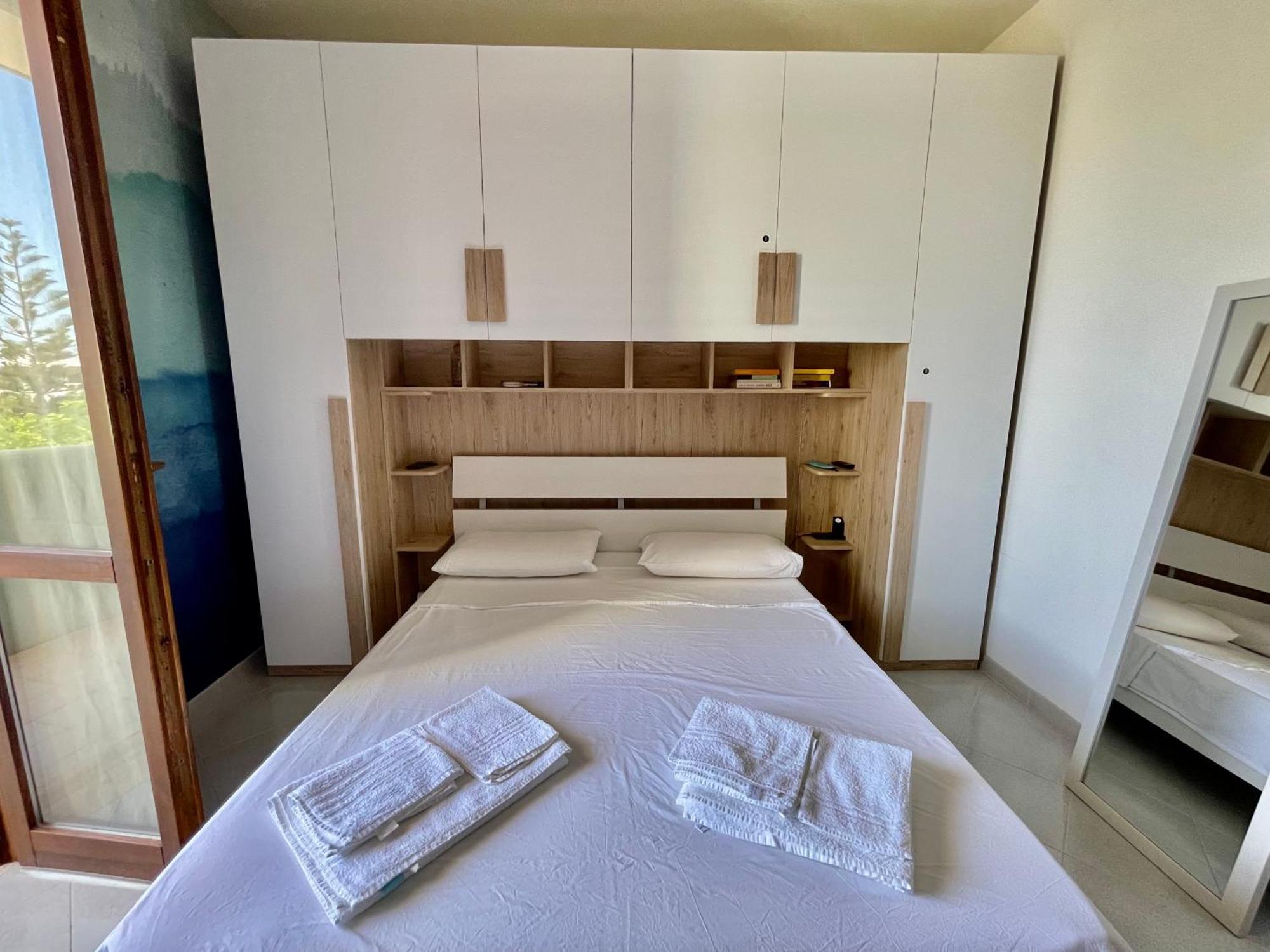Vistamare Suite San Cataldo  Kültér fotó